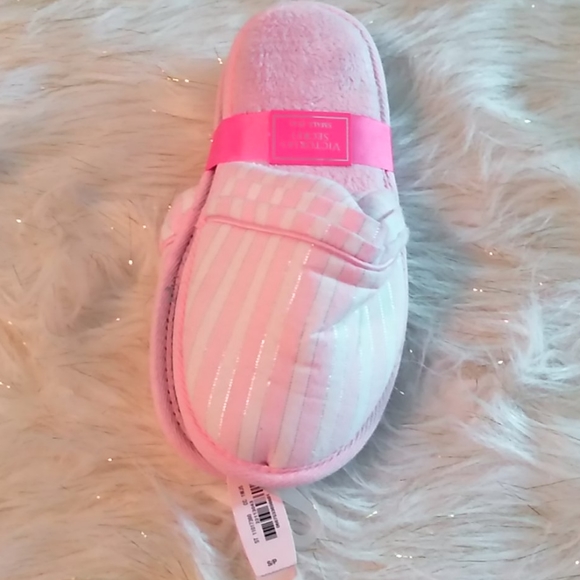 Victoria's Secret Shoes - Victoria's secret house shoes
